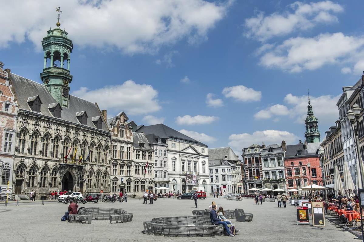 Luxury Penthouse & Terrace - Mons City Center Exterior photo
